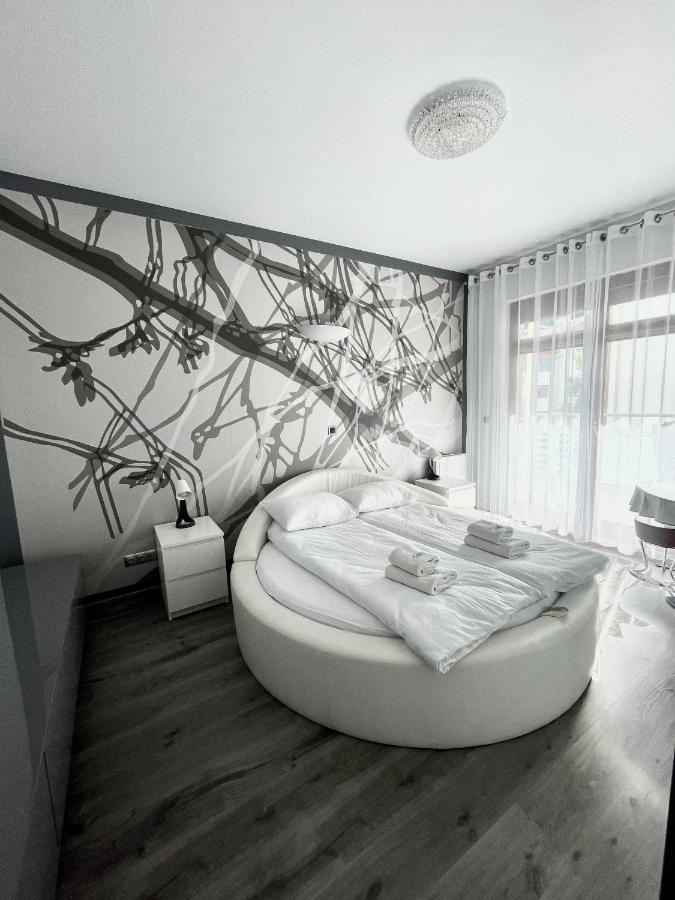 Pina Colada - Neptun Park By Oneapartments Gdansk Ngoại thất bức ảnh